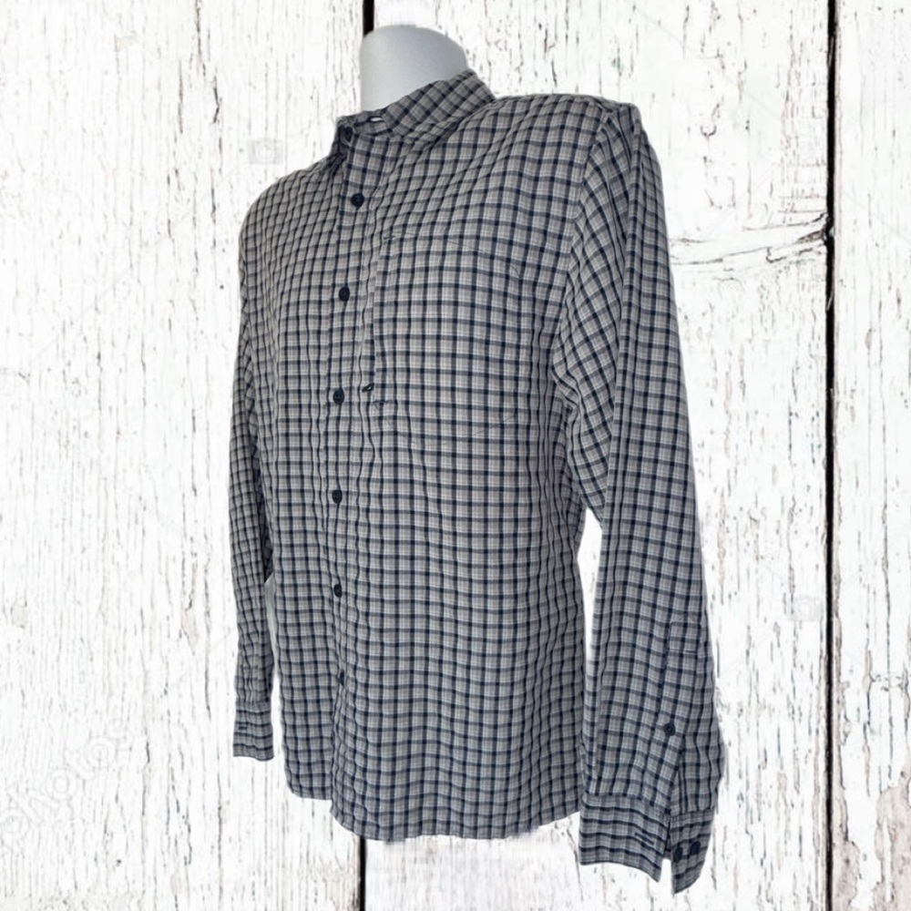 The North Face Men’s Plaid Long Sleeve Shirt XL Hidden Zip Pocket, Performance - Picture 4 of 11